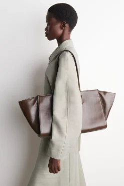 MONUMENT TOTE BAG - LEDER