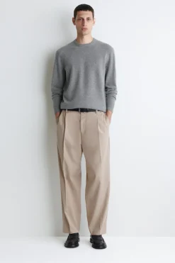 NAHTLOSER KASCHMIRPULLOVER MIT RUNDHALSAUSSCHNITT