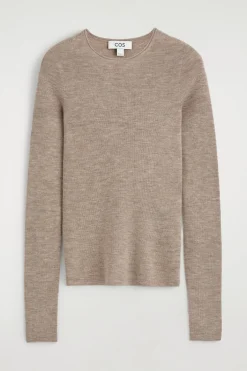 NAHTLOSES LANGARMSHIRT AUS MERINOWOLLE