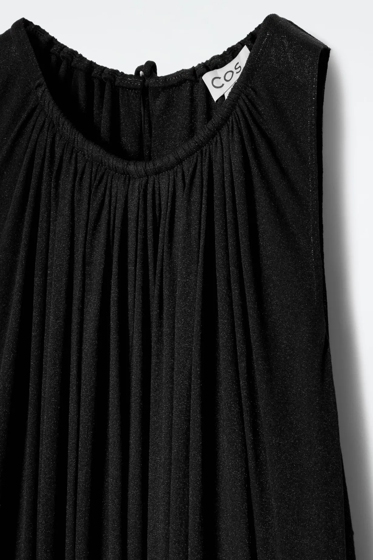 NECKHOLDER-MAXIKLEID MIT RAFFUNGEN