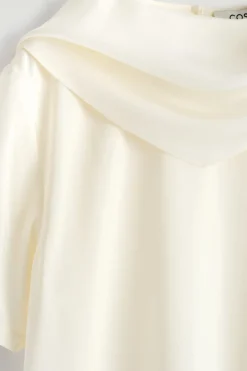 OBERTEIL MIT DRAPIERTEM SCHALDETAIL