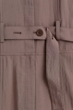 OVERALL AUS MODAL MIT GÜRTEL
