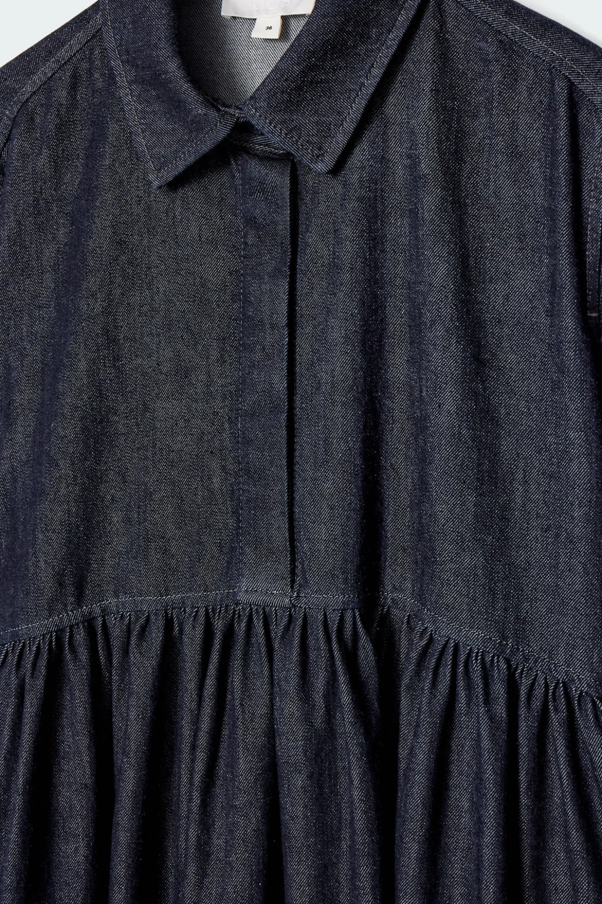 OVERSIZED-JEANS-BLUSENKLEID