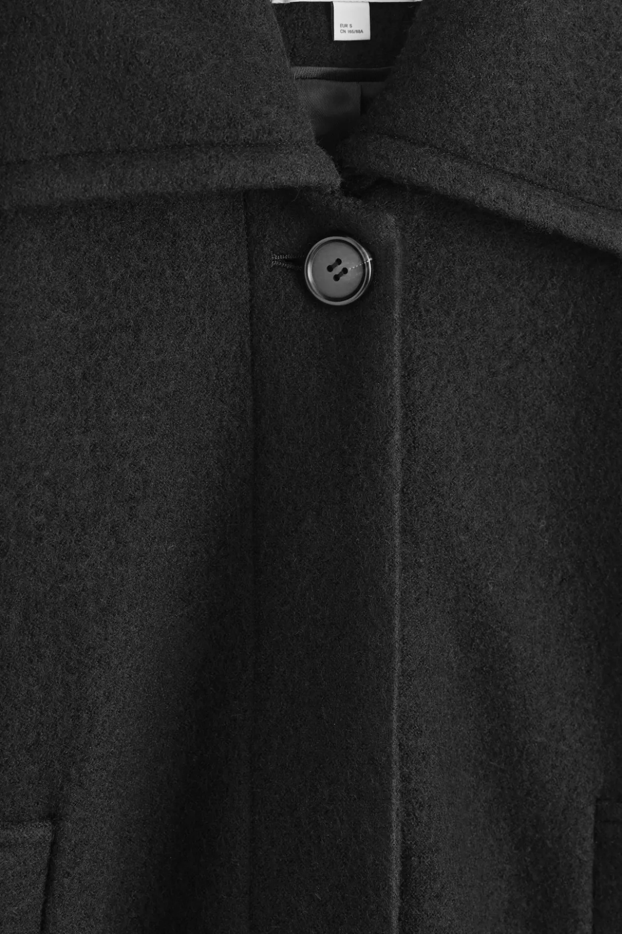 OVERSIZED-KURZJACKE AUS KOCHWOLLE