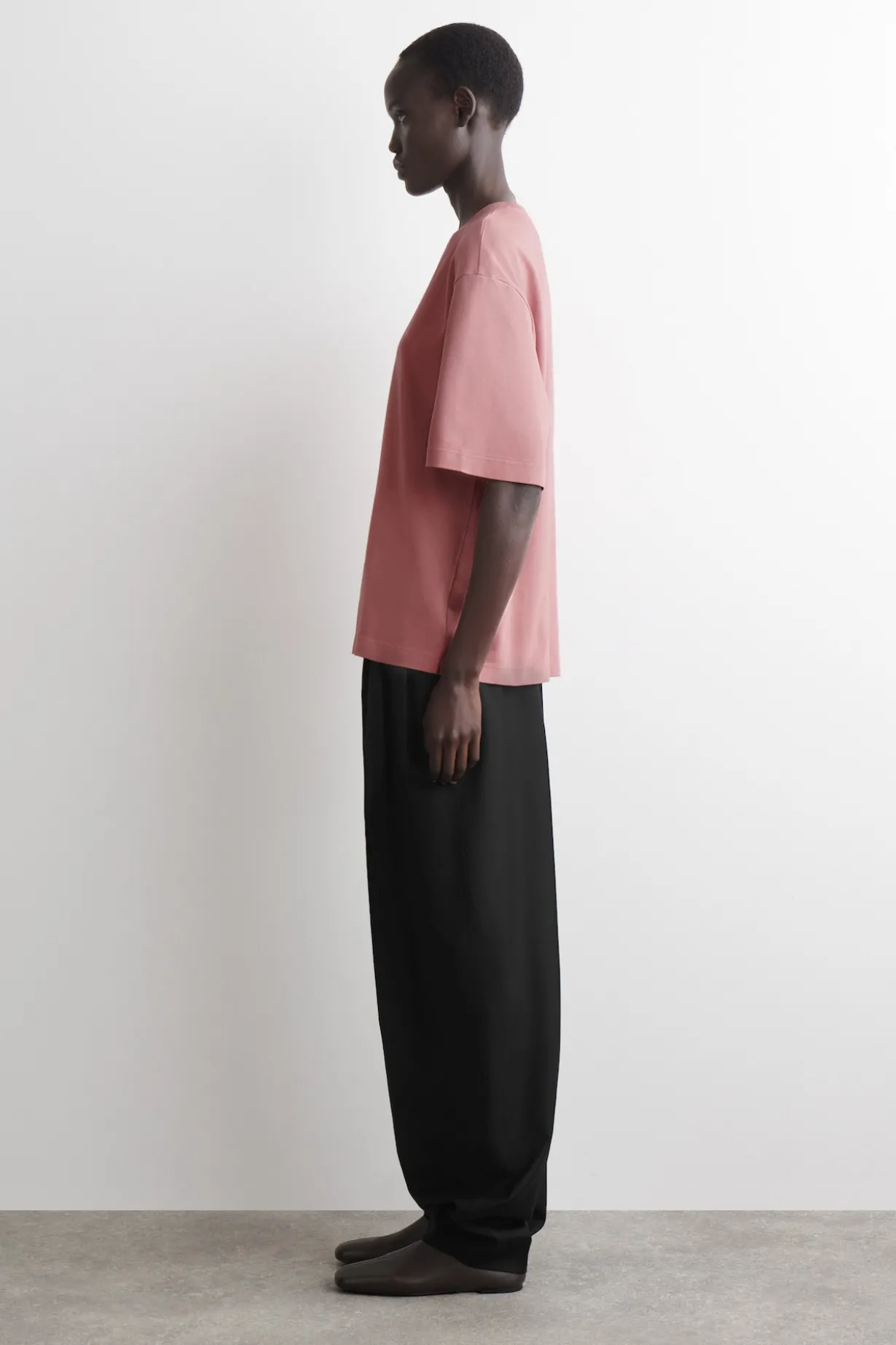 OVERSIZED-T-SHIRT