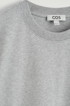 OVERSIZED-T-SHIRT