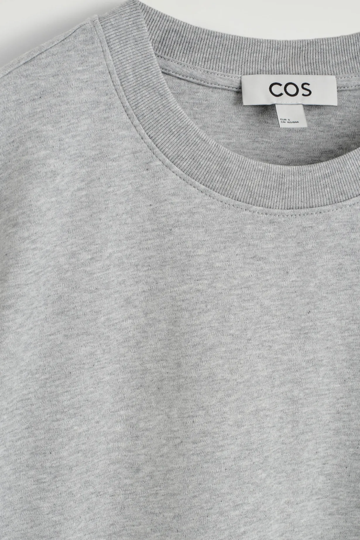 OVERSIZED-T-SHIRT