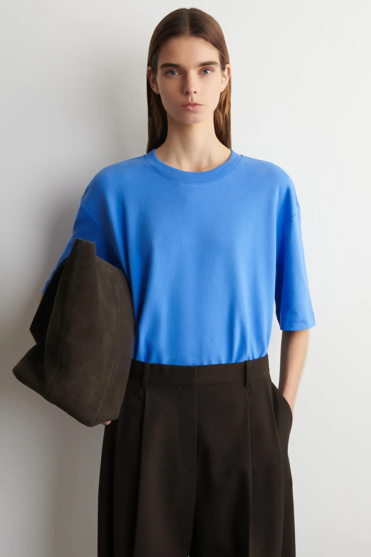 OVERSIZED-T-SHIRT