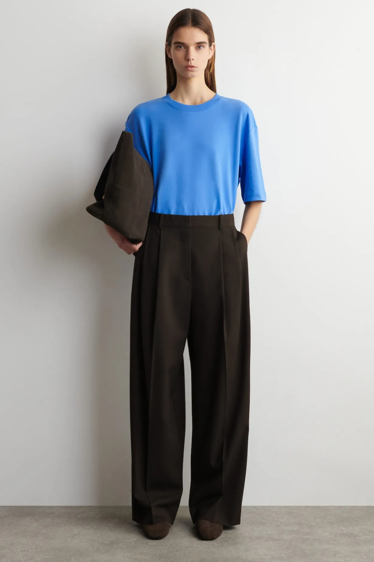 OVERSIZED-T-SHIRT