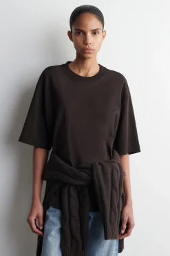 OVERSIZED-T-SHIRT