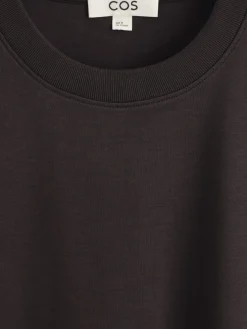 OVERSIZED-T-SHIRT