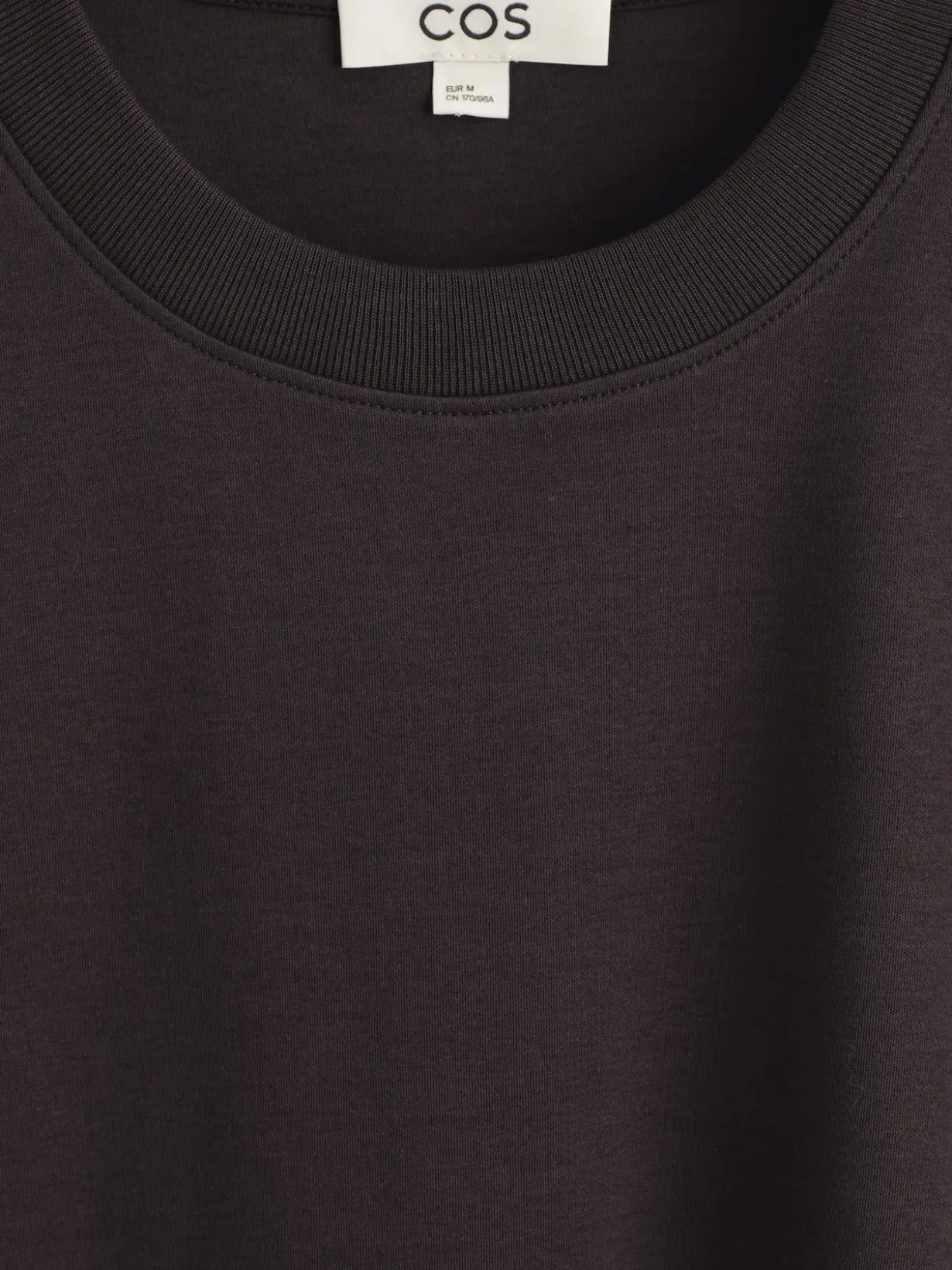 OVERSIZED-T-SHIRT