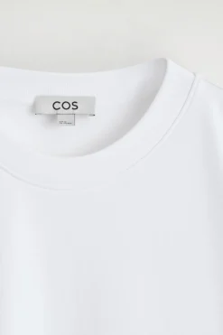 OVERSIZED-T-SHIRT