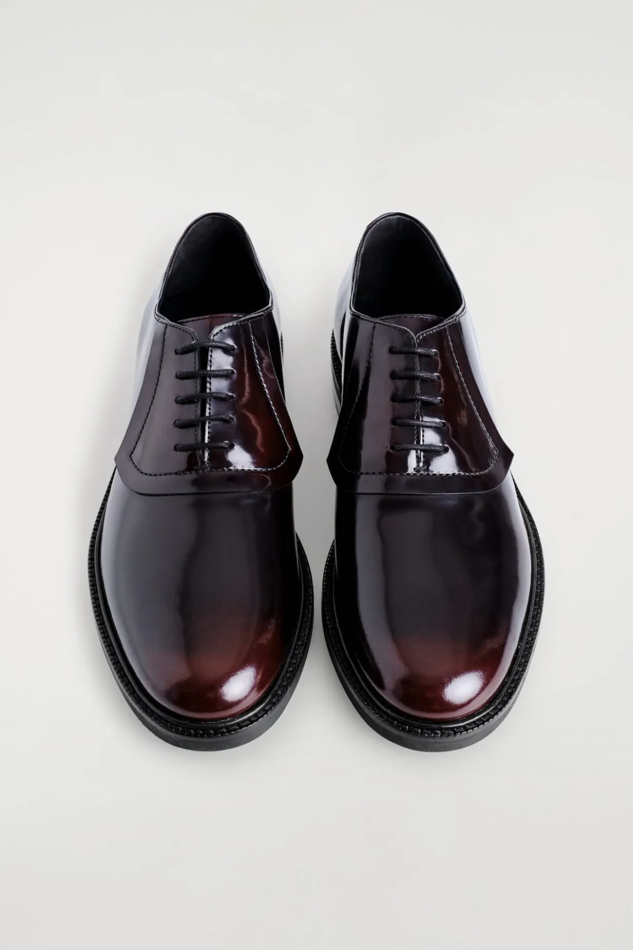 OXFORD-SCHUHE AUS LEDER