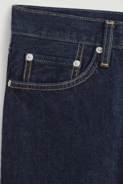 PIER JEANS MIT SCHMALEM BEIN