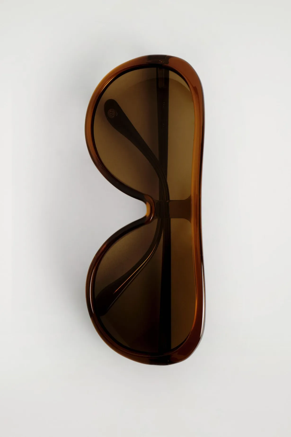 PILOTEN-SONNENBRILLE IN OVERSIZED-PASSFORM