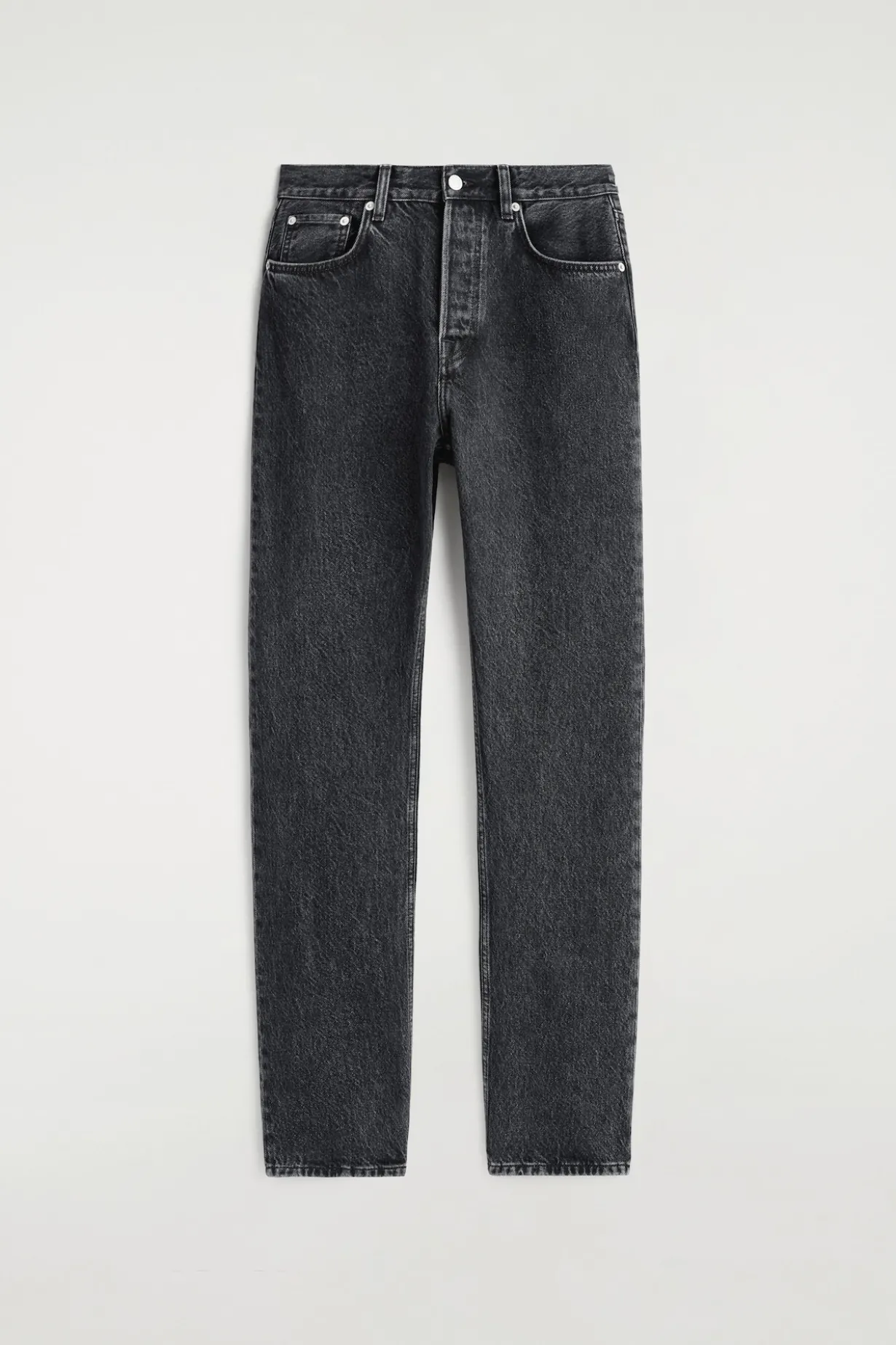 PIPELINE JEANS MIT SCHMALEM BEIN