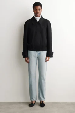 PIPELINE JEANS MIT SCHMALEM BEIN