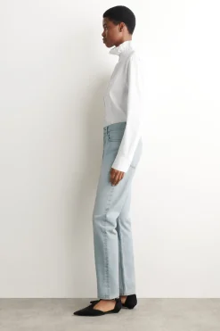 PIPELINE JEANS MIT SCHMALEM BEIN