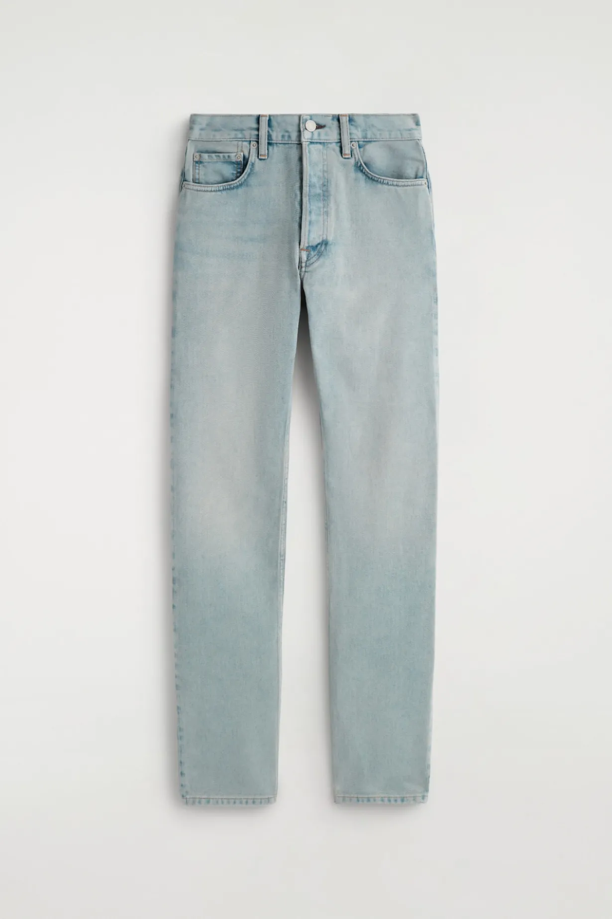 PIPELINE JEANS MIT SCHMALEM BEIN
