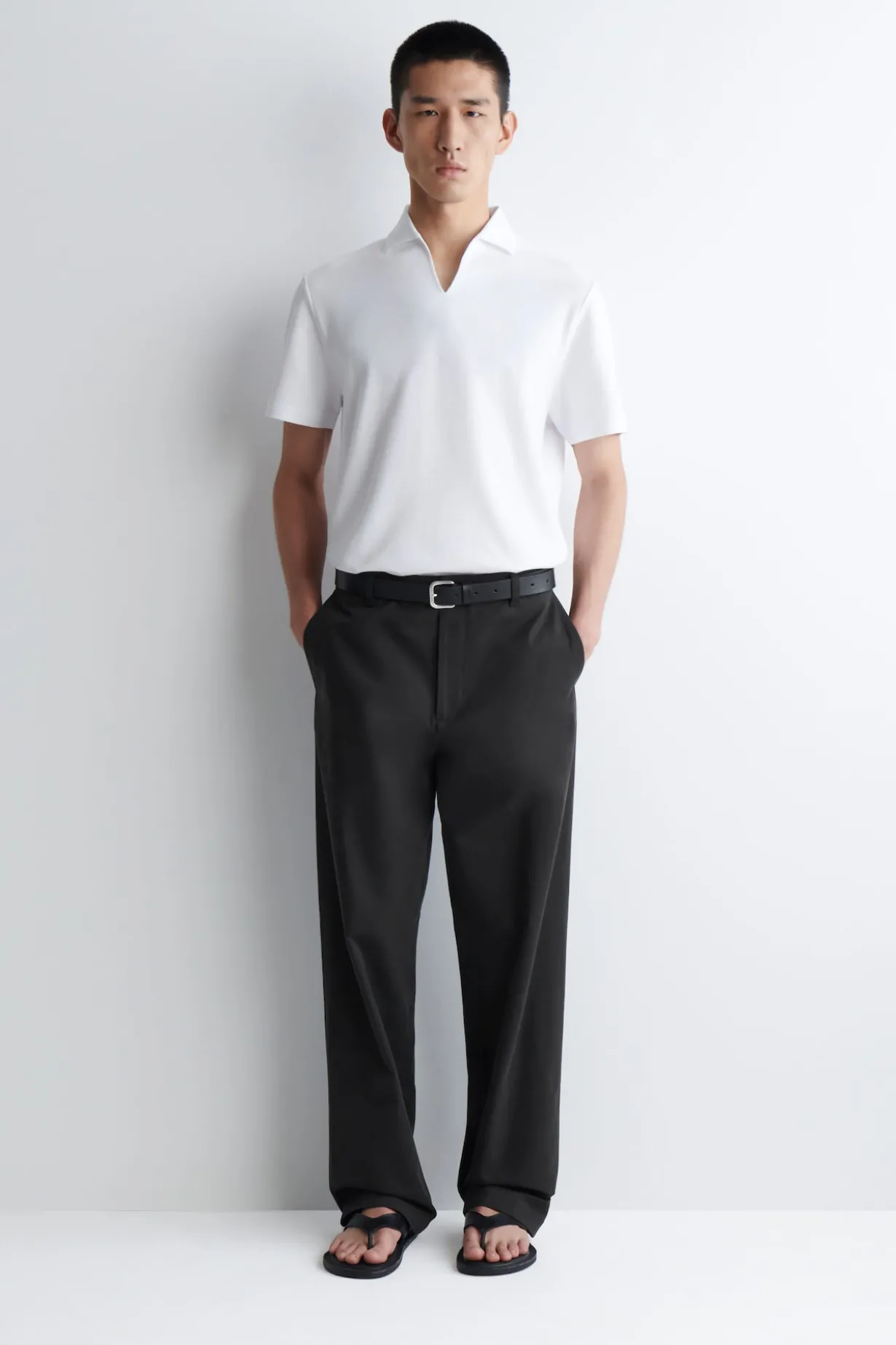 PIQUÉ-POLOSHIRT AUS TECHNISCHEM MATERIAL