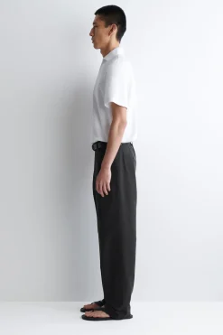 PIQUÉ-POLOSHIRT AUS TECHNISCHEM MATERIAL
