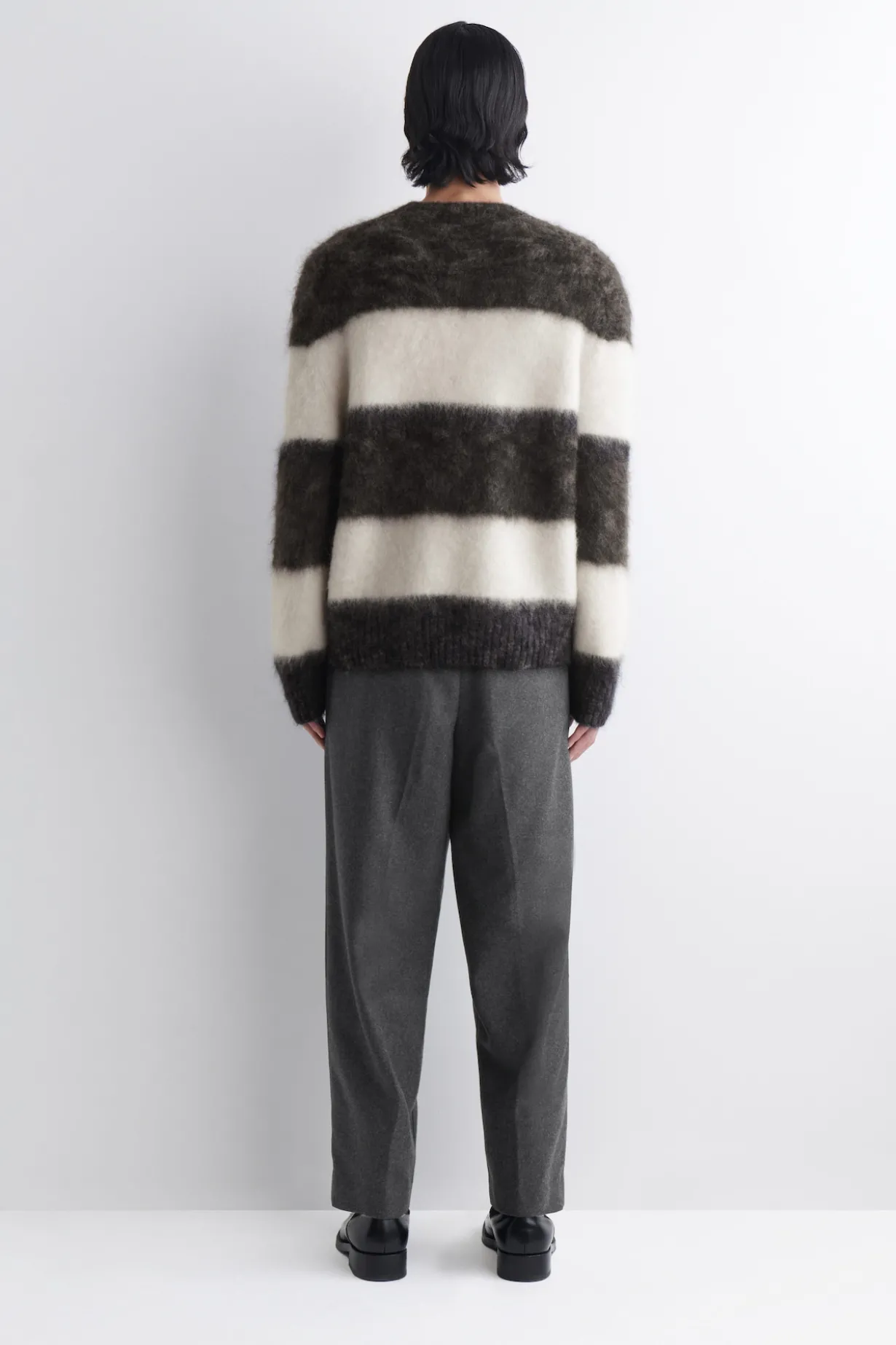 PLEATED WOOL RELAXED-FIT STRAIGHT-LEG TROUSERS