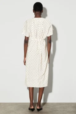 PLISSIERTES MIDIKLEID MIT GÜRTEL