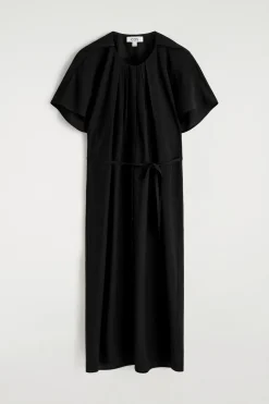 PLISSIERTES MIDIKLEID MIT GÜRTEL
