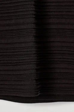 PLISSIERTES MINIKLEID AUS STRICK