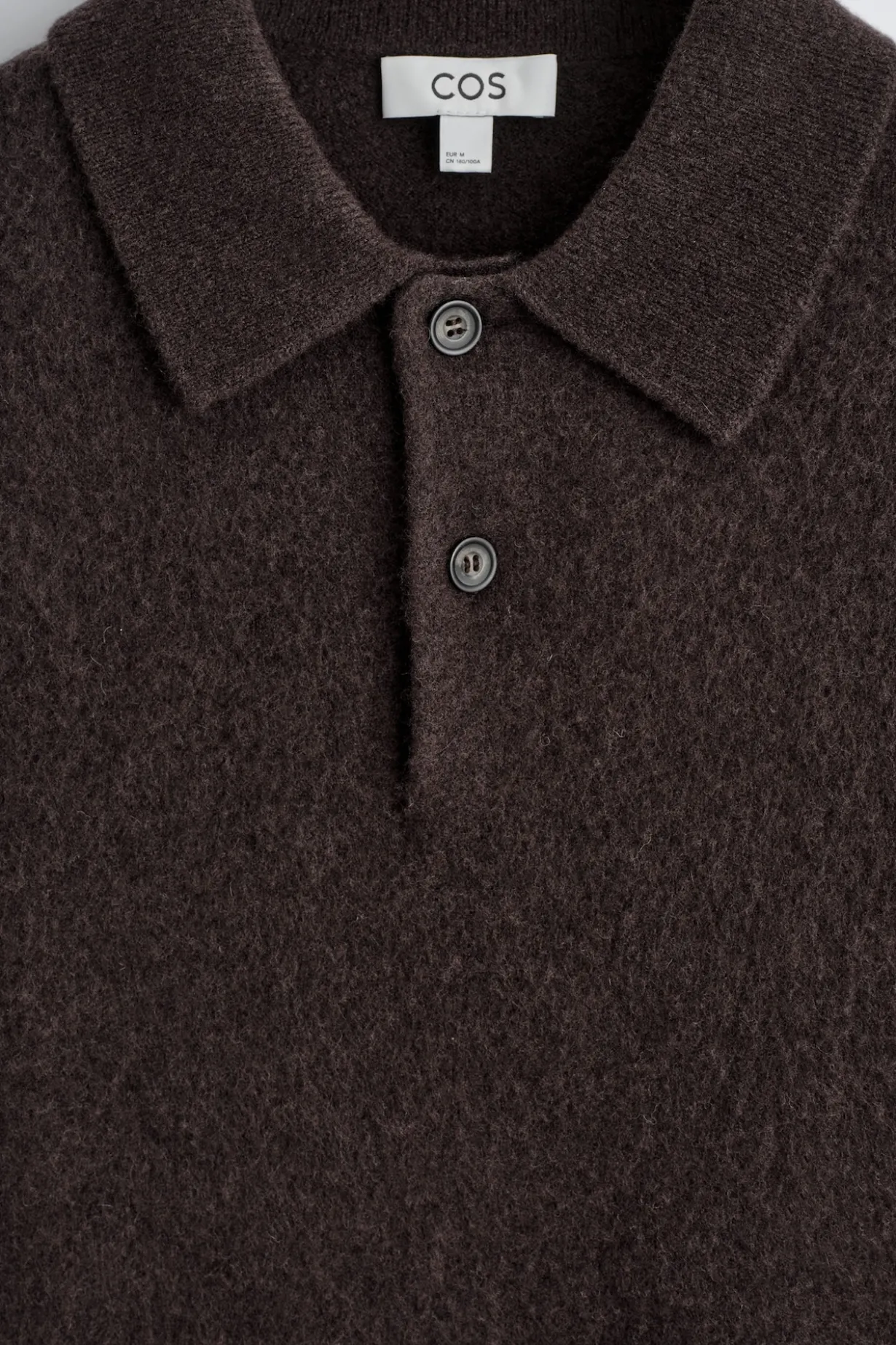 POLOSHIRT AUS GEBÜRSTETER WOLLE
