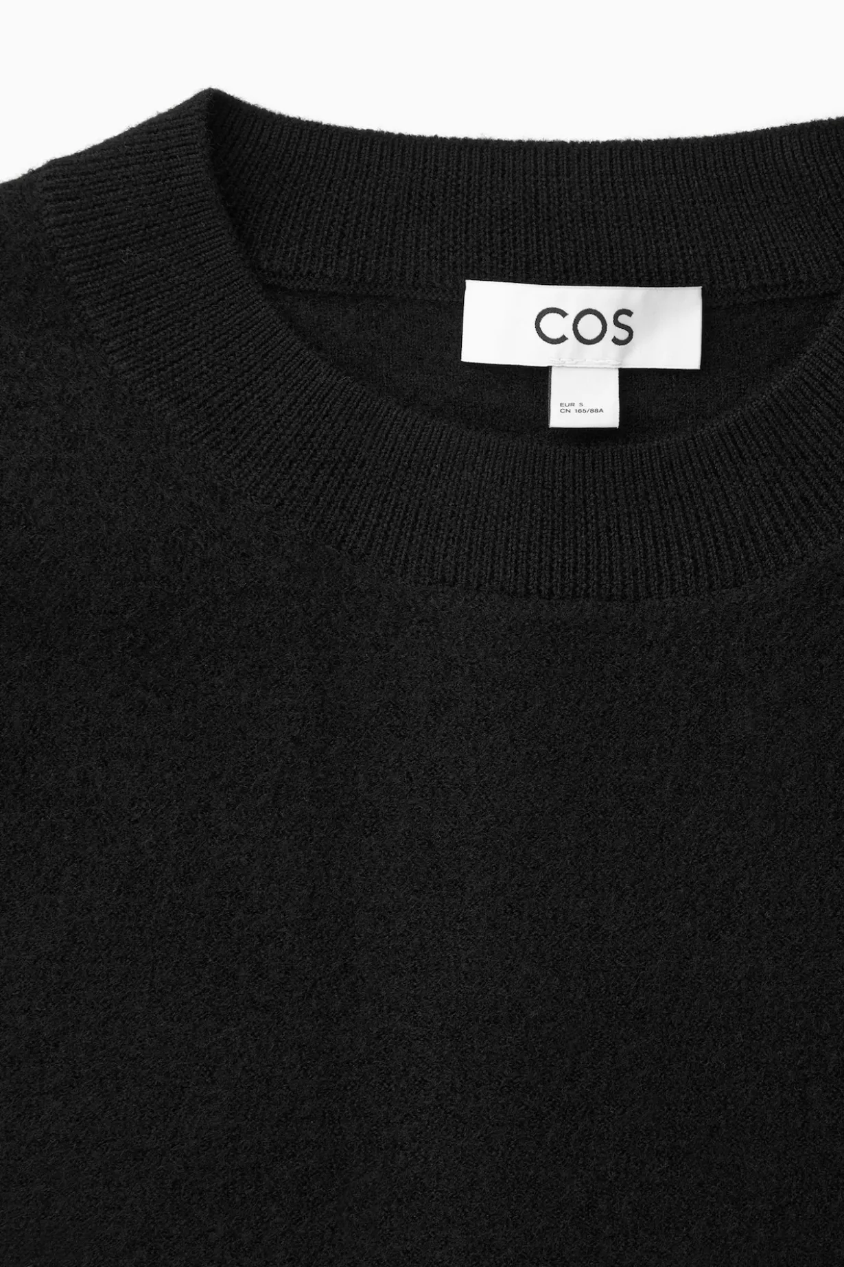 PULLOVER AUS GEKOCHTER MERINOWOLLE