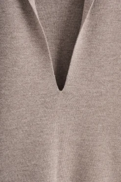 PULLOVER AUS MERINOWOLLE MIT V-AUSSCHNITT