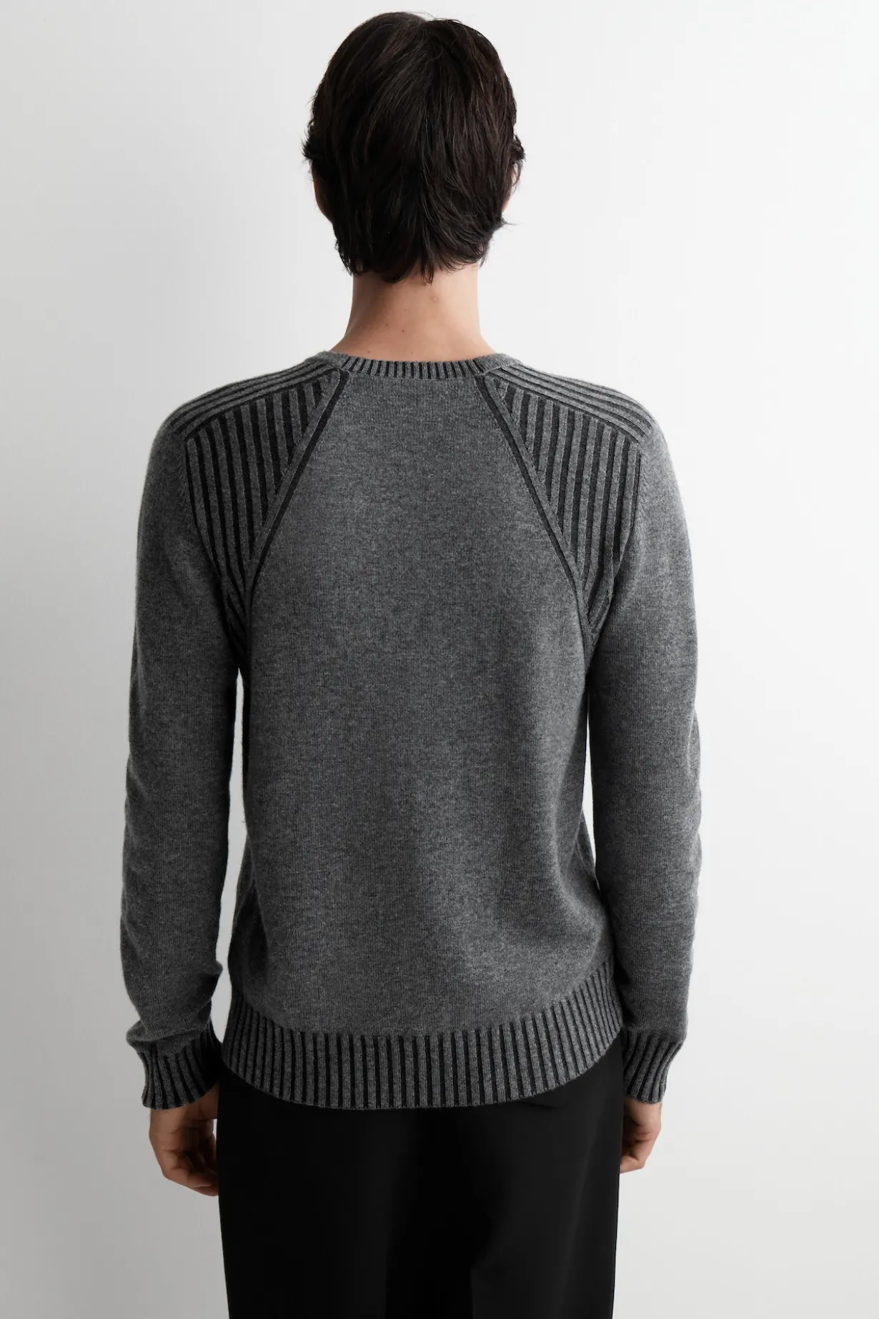 PULLOVER AUS MERINOWOLL-KASCHMIR-MIX