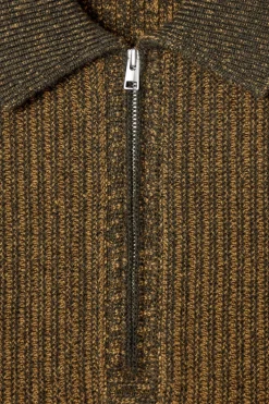 PULLOVER AUS MERINOWOLL-YAK-MIX MIT KRAGEN