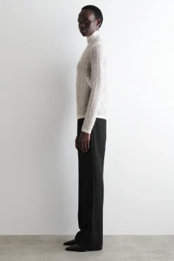 PULLOVER AUS MOHAIR MIT POINTELLE-MUSTER