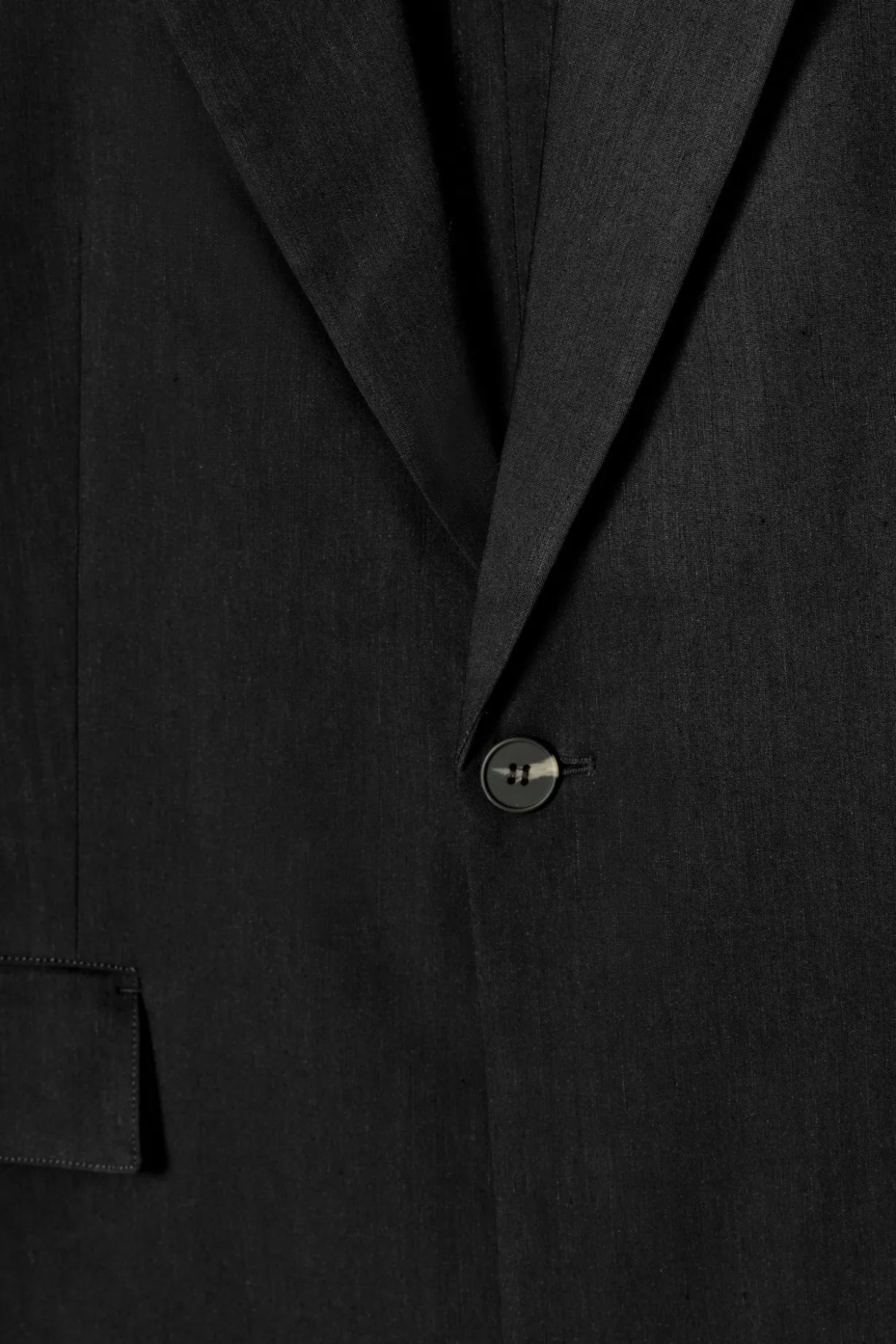 ÄRMELLOSER BLAZER AUS LEINEN-MIX