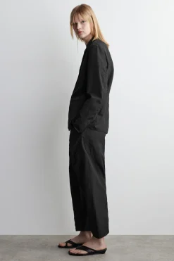 SAKKO AUS NYLON