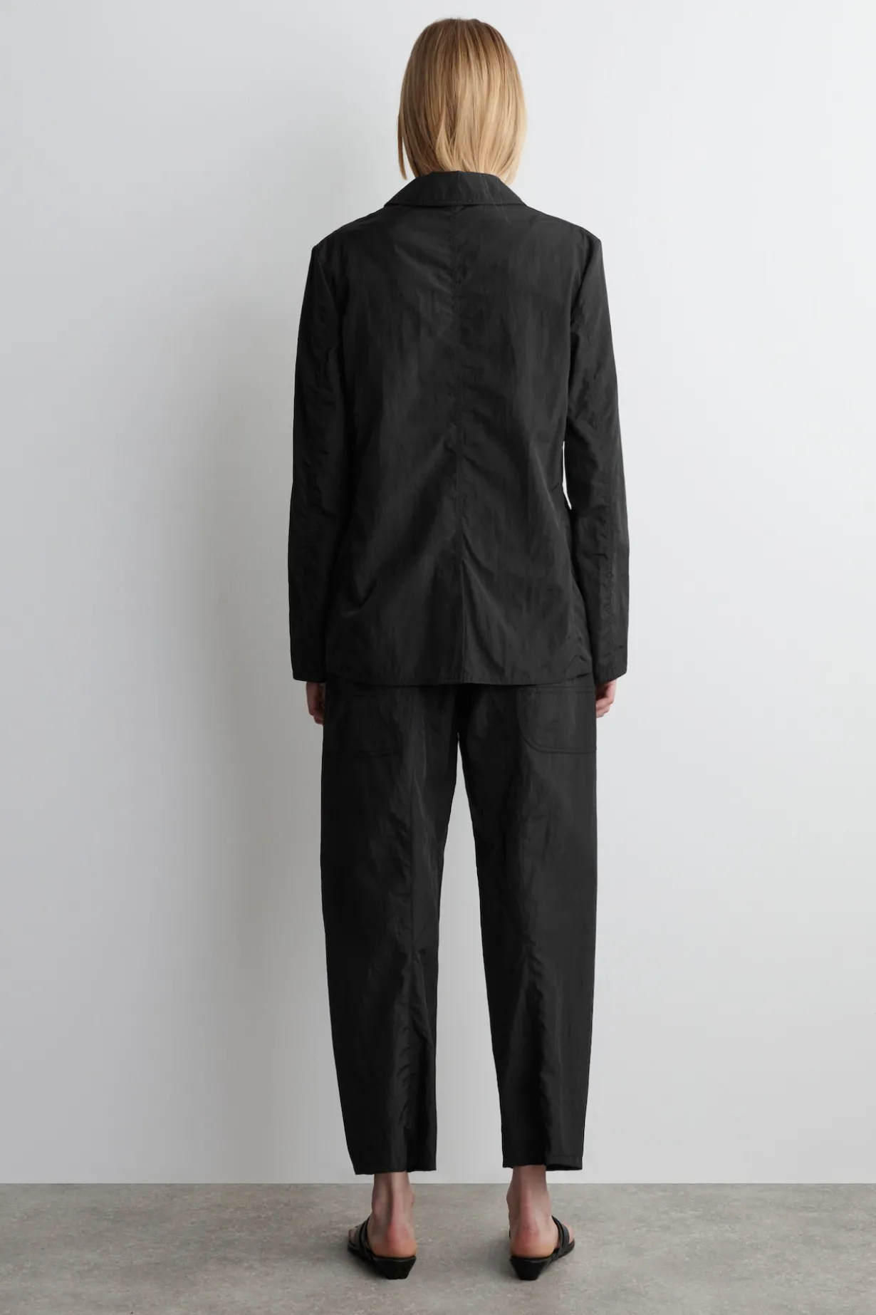 SAKKO AUS NYLON