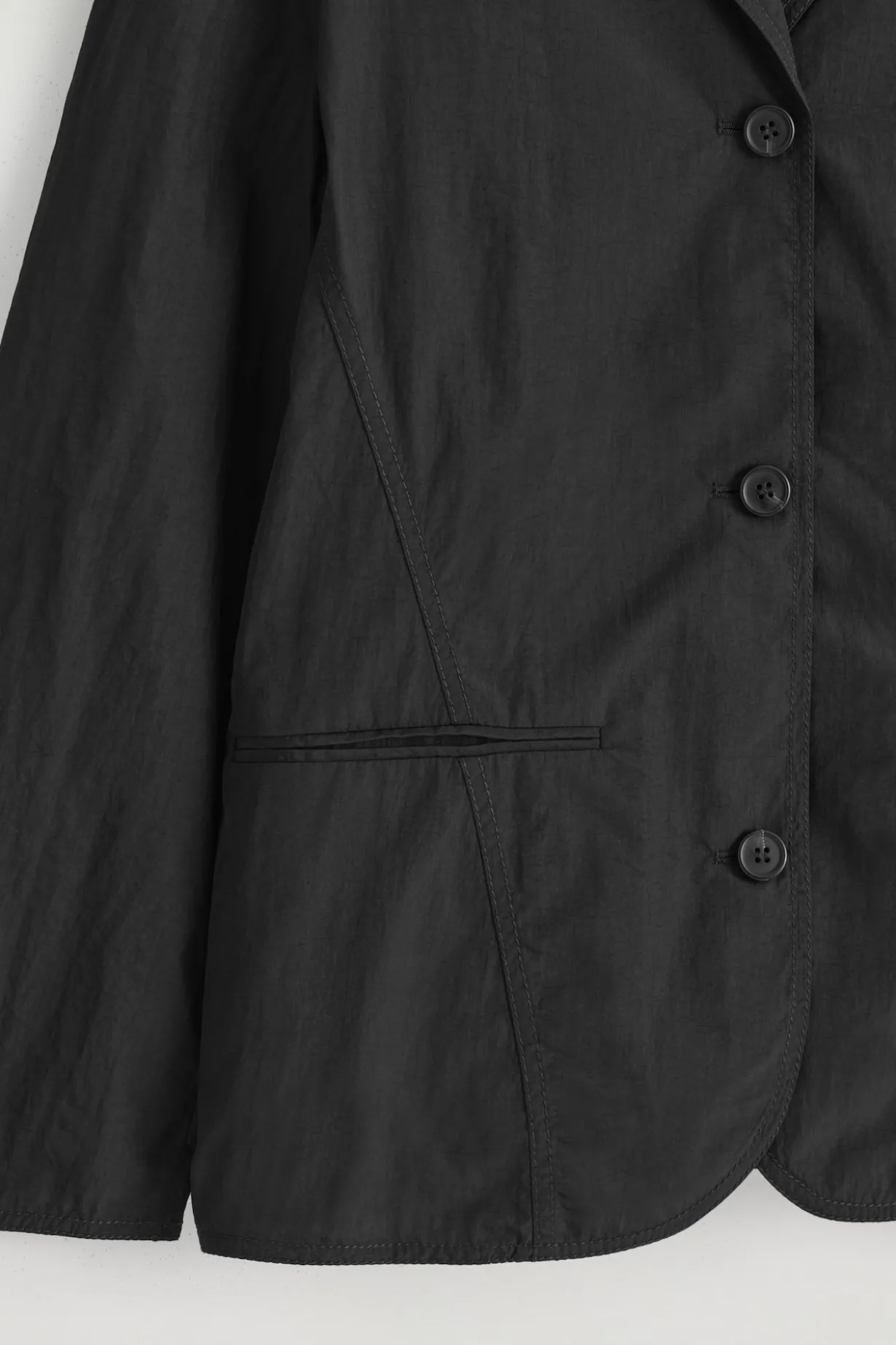SAKKO AUS NYLON