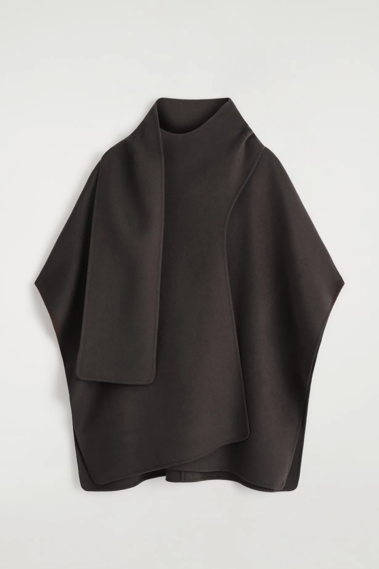 SCHAL-CAPE AUS DOUBLEFACE-WOLLE