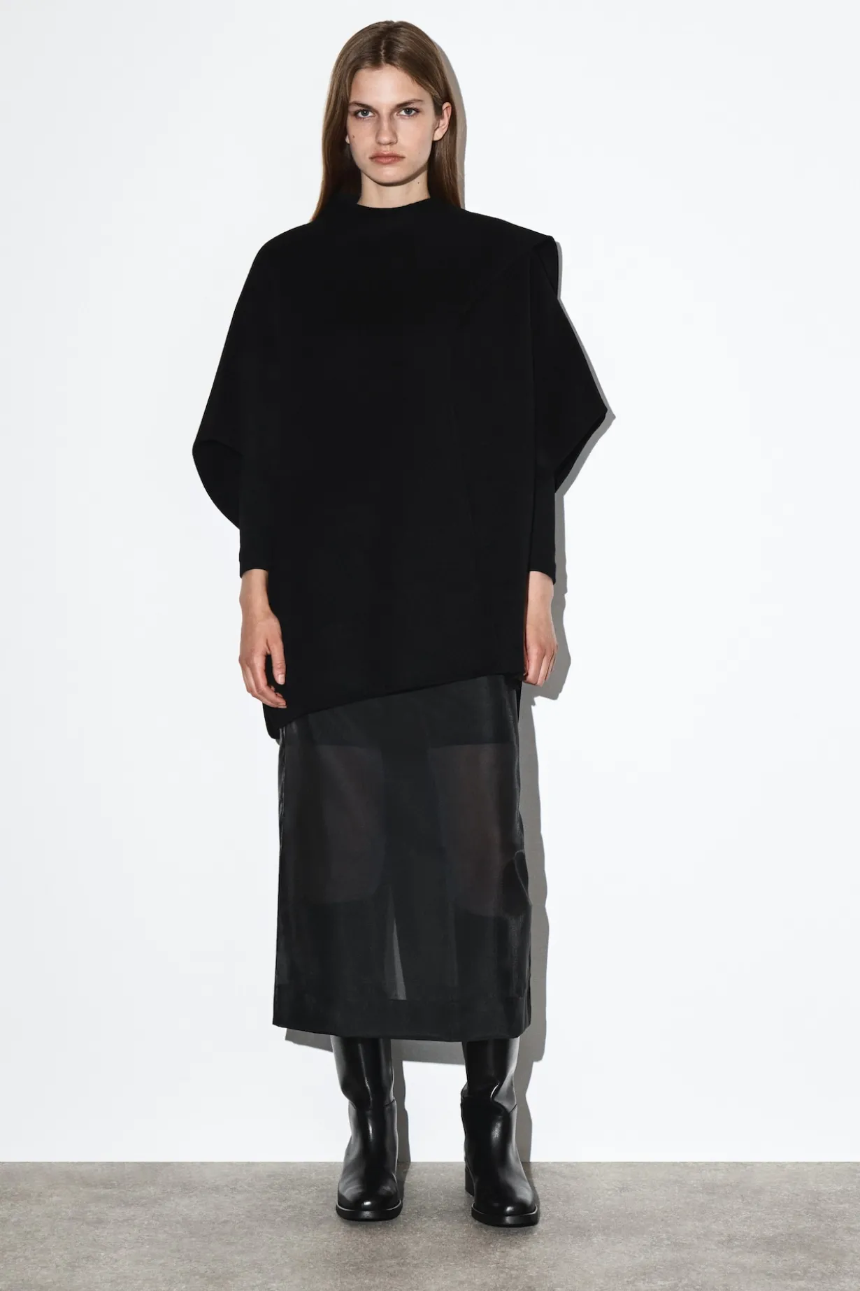 SCHAL-CAPE AUS DOUBLEFACE-WOLLE