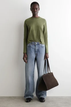 SCHLICHTES LANGARMSHIRT MIT NORMALER PASSFORM