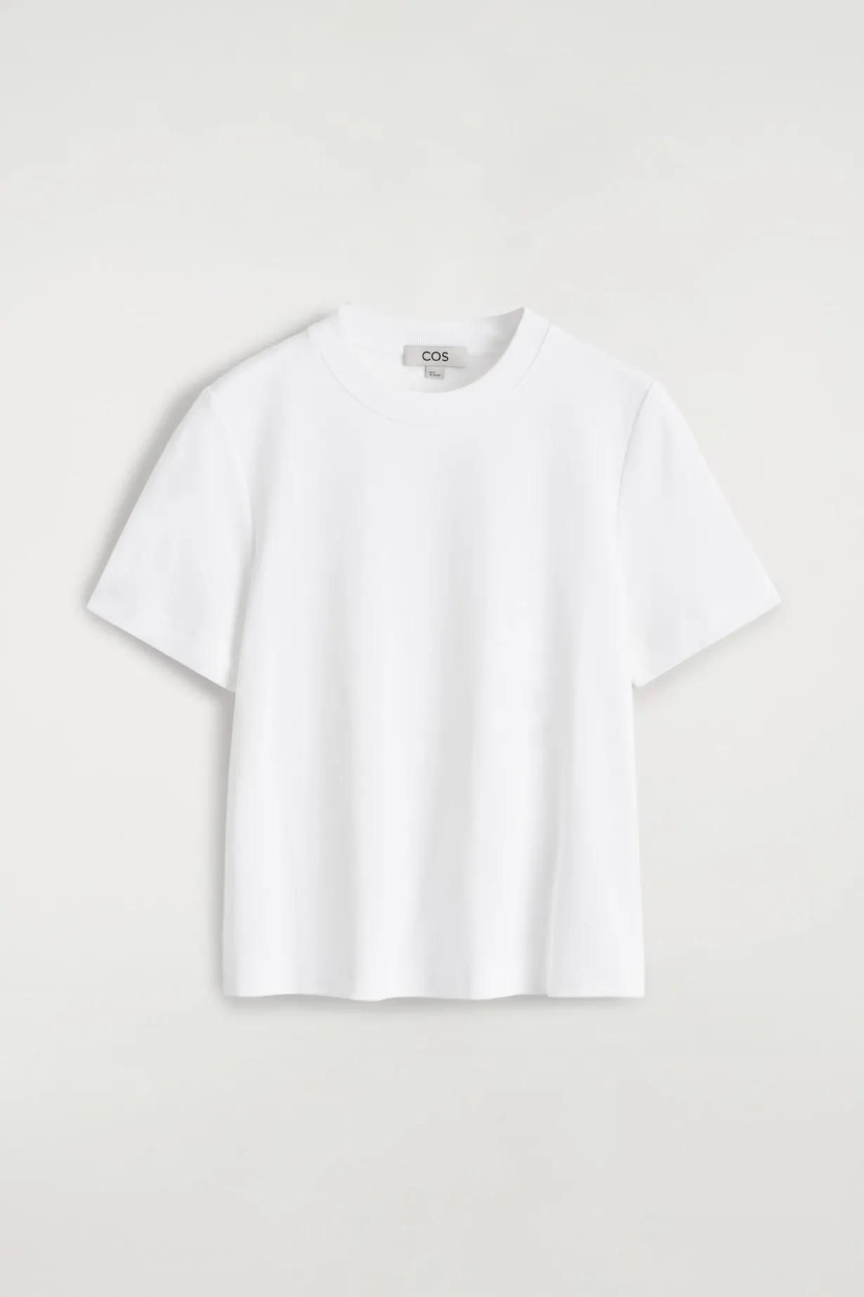 SCHLICHTES T-SHIRT