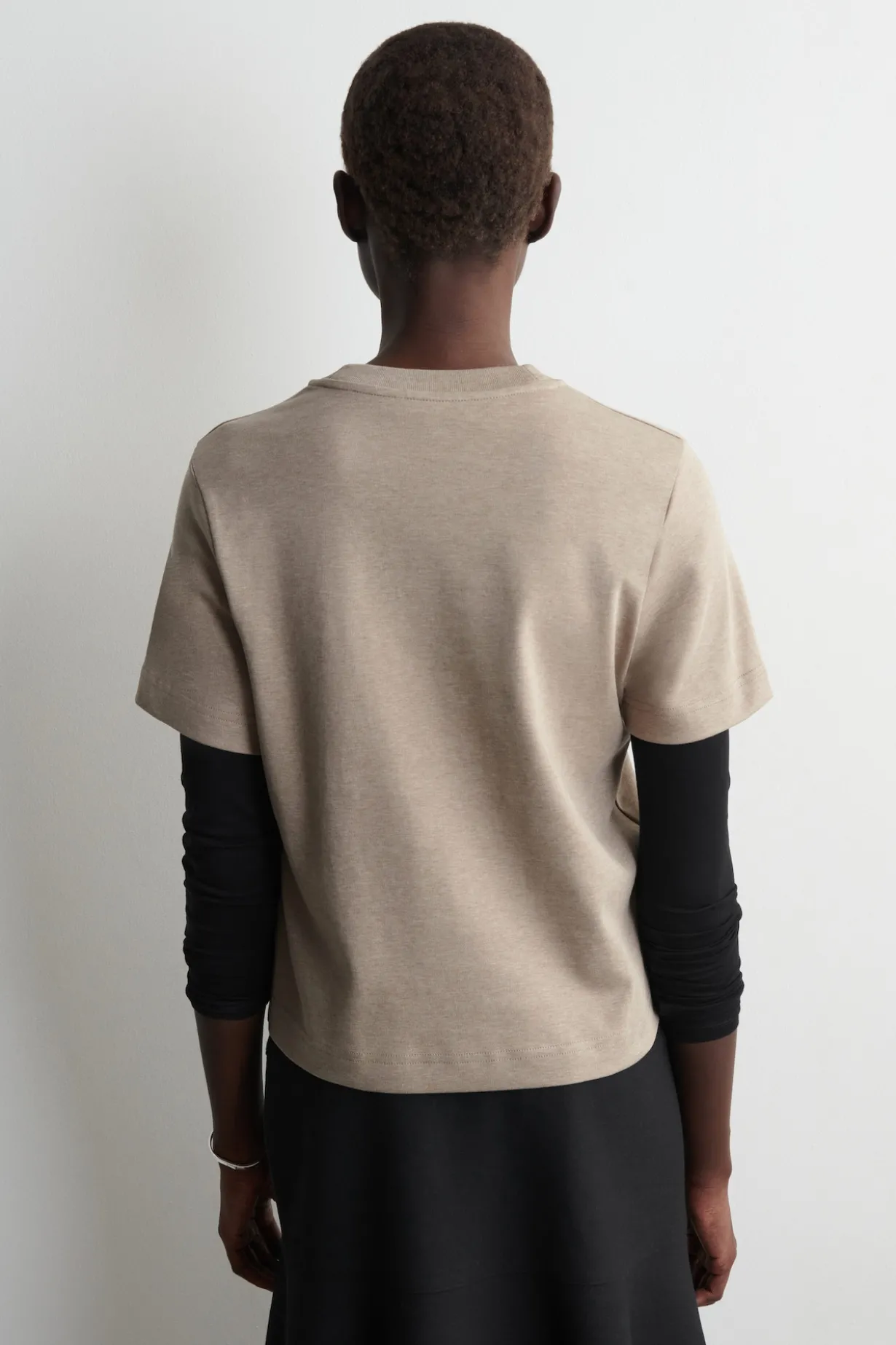 SCHLICHTES T-SHIRT