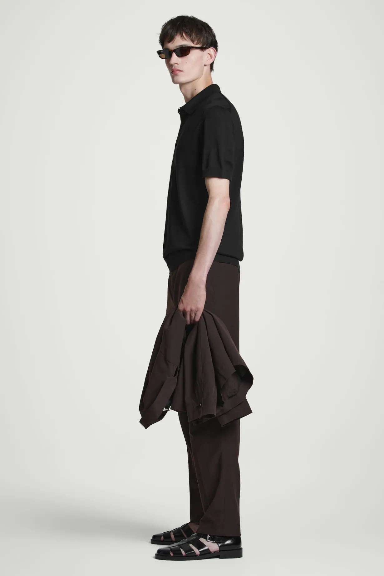 SCHMAL GESCHNITTENES POLOSHIRT AUS SEIDENSTRICK