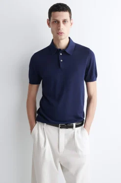SCHMAL GESCHNITTENES POLOSHIRT AUS SEIDENSTRICK