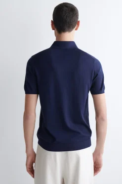 SCHMAL GESCHNITTENES POLOSHIRT AUS SEIDENSTRICK