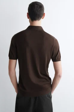 SCHMAL GESCHNITTENES POLOSHIRT AUS SEIDENSTRICK