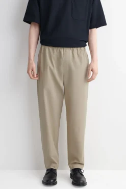 SCHMAL ZULAUFENDE BAUMWOLLHOSE
